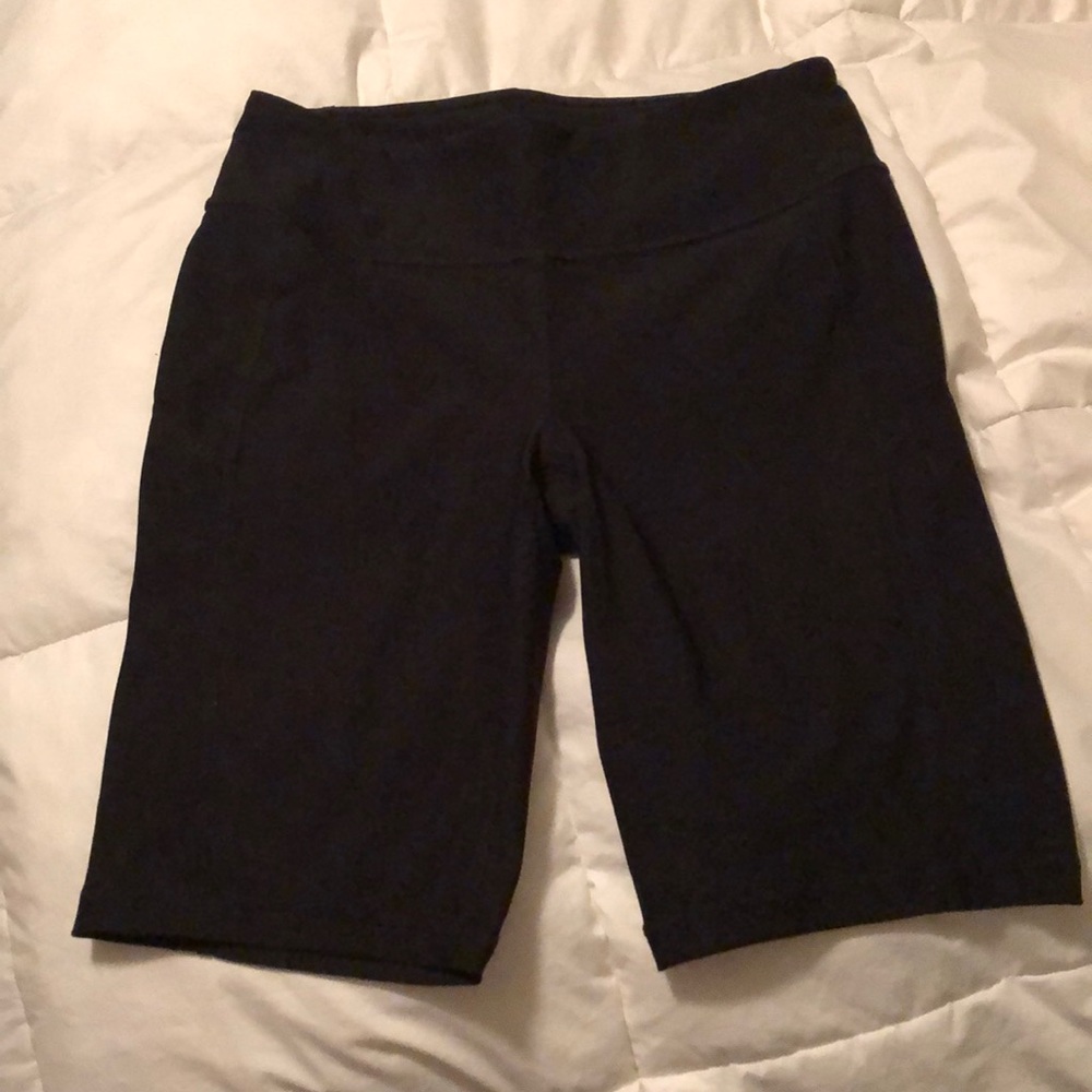 *NWOT* 🌼 Reebok Spandex Shorts